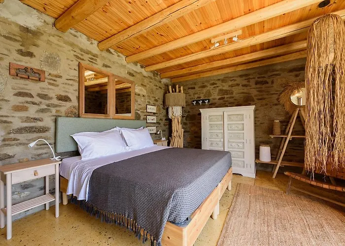 House Of Old Olive Tree Πάρος