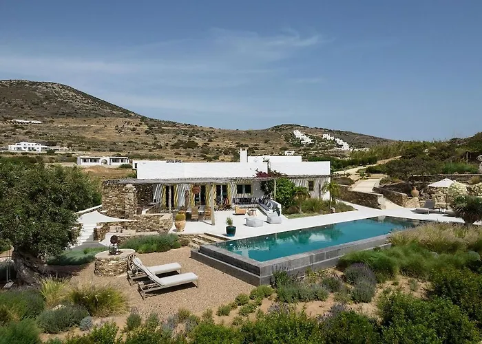 House Of Old Olive Tree Πάρος