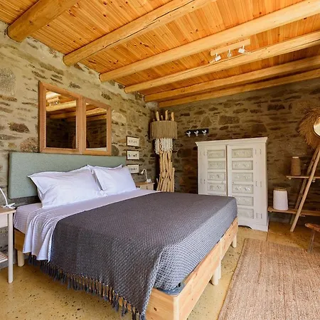 House Of Old Olive Tree Parikia (Paros)