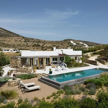 House Of Old Olive Tree Parikia (Paros)