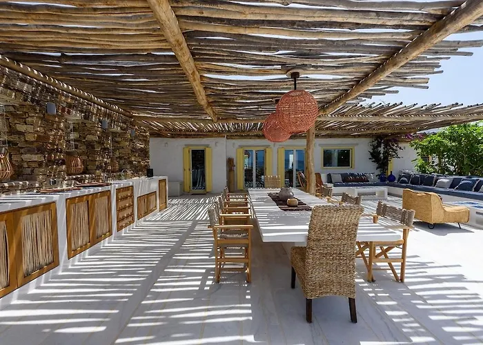 House Of Old Olive Tree Villa Páros