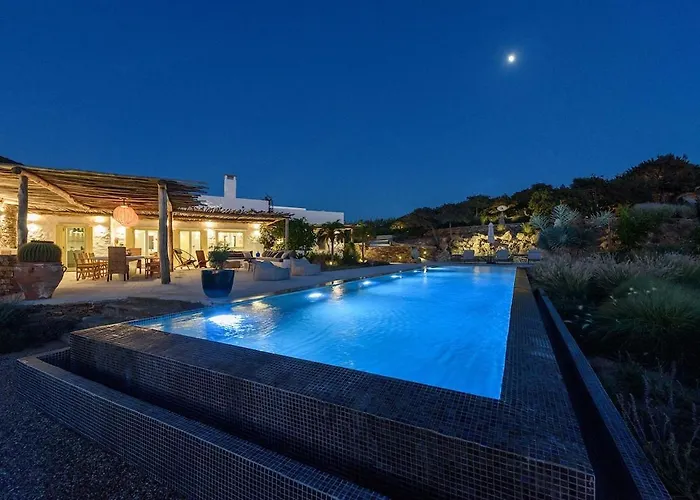 House Of Old Olive Tree Vila