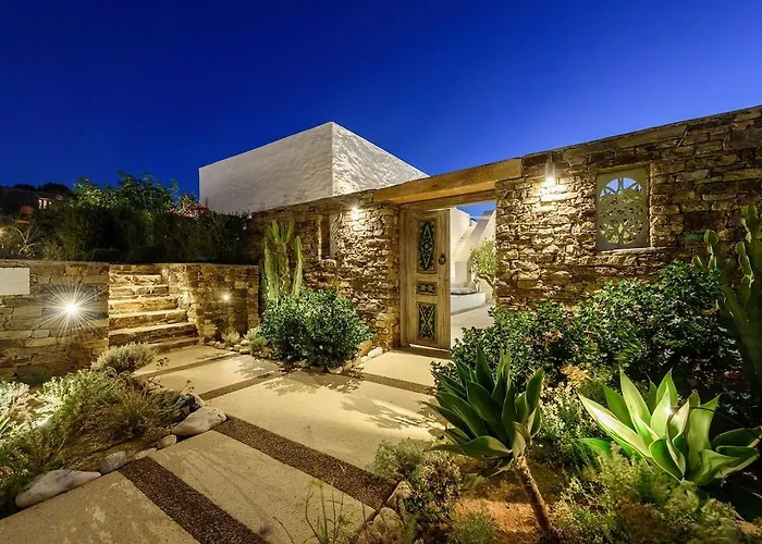 House Of Old Olive Tree Vila *